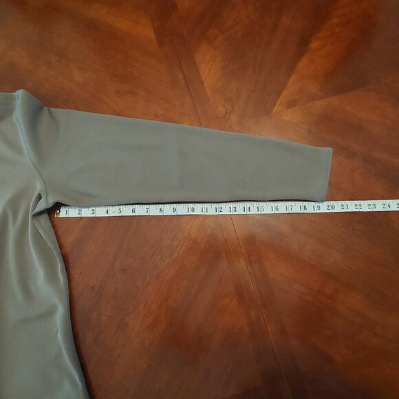 Men's Mountain Equipment Pull-On Sweater - Picture 9 of 11